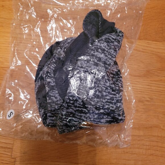 🐾 Derulia Small Dog Sweaters (Set of 2) – Cozy Pet Clothing for small dog breed - Picture 4 of 13